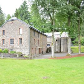 Vintage Farmhouse with Garden, Roofed Terrace