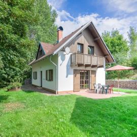 Holiday Home in Javorník near Krkonose Park