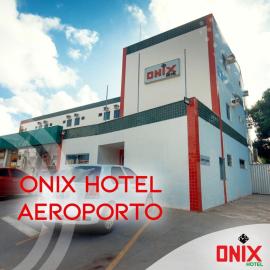 Onix Hotel Aeroporto، فندق في لورو دي فريتاس