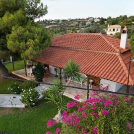 Villa Tanya, хотел в Порто Хели