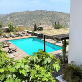 Villa a Sayalonga vicino al mare