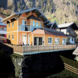 Mansion in Goldegg near Ski Lift