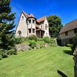 WunderVilla in Hessen in Waldnähe, hotell i Vöhl