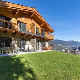 Chalet in Krimml near Zillertal Ski Arena, khách sạn ở Krimml
