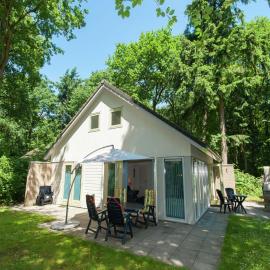 Holiday Home in Oudemirdum by Frisian Lakes