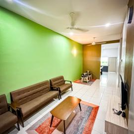 Sofea Homestay Raban Lake, hotel a Kampong Kuala Chegar