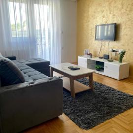 Apartman Bella, hotel u gradu Sombor