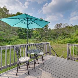 Quaint & Charming Cherry Valley Escape!, hotel a Cherry Valley