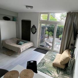 Canal Garden Apartment StayWell Amsterdam
