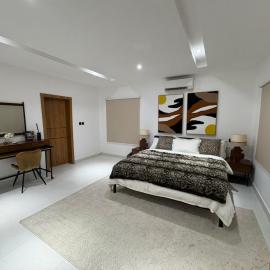 Second Home, hotel in Lekki