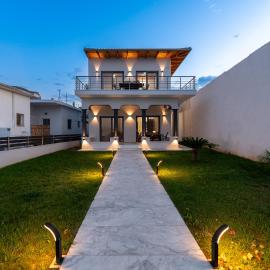Porto & Mare Elegant Suites