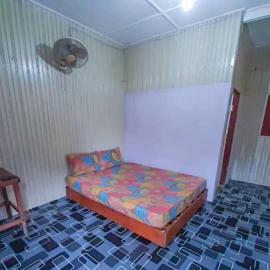 Aur Bay Chalet Pulau Perhentian Kecil Besut, hotel in Kampong Pasir Panjang