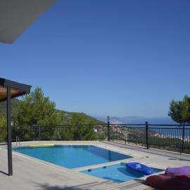 Detached Villa Luxurious and Peaceful Vacation Getaway