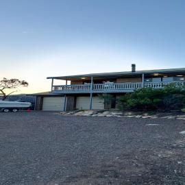Bay Life - Relax, Unwind andeexperience Coffin Bay Life At Its Best!