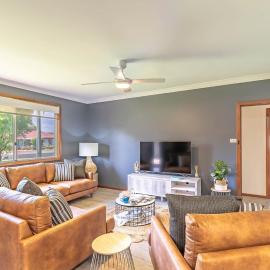 Anchors Away- Secure backyard- Heating AC in rooms, Hotel in Geographe