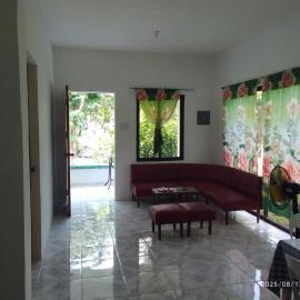 Ging House Rental, hotel din Dauin