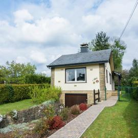 Charming Cottage in Chiny, hotel Chinyben