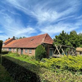 Family Farmhouse with go-karts