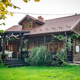 Chata na Wilczaku, hotel in Błażowa