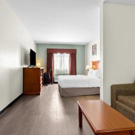 Quality Inn & Suites McAlester on Hwy 69, Hotel in McAlester
