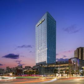 Home2 Suite by Hilton Longnan Railway Station, hotel en Longnan