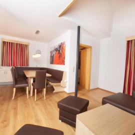 Apartment in Wald im Pinzgau with Swimming Pool and Views, hotel in Wald im Pinzgau