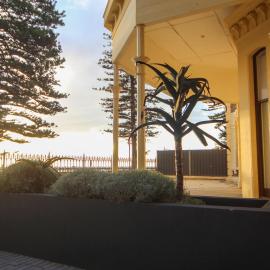 Seafield Tower Glenelg Apartment, hotel i Glenelg