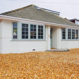 Beach Retreat luxury home just 2 minutes walk to the beach