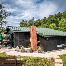 Haus Dina, hotell i Bodenwerder
