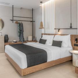 Hospi Living Stalis Beachfront Suites with Heated Jacuzzi, hotel v destinácii Stalida