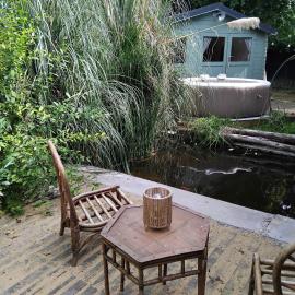 La cabane de Mimi la Sardine, hotel u gradu 'Laigné-en-Belin'
