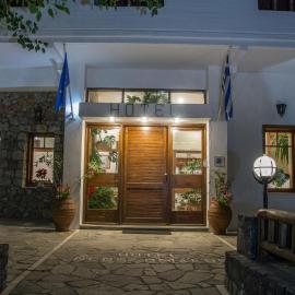 Neos Omalos Hotel, hotel i Omalos