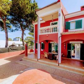 Tranquil Villa Stay in Tolleric