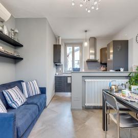 Apartment near Lake Maggiore and Borromean Isles, hotel en Intra