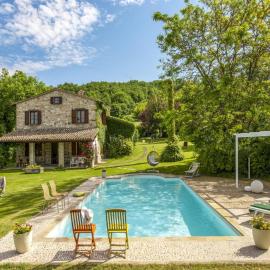 Marche Villa Close Culture, hotel in Fermignano