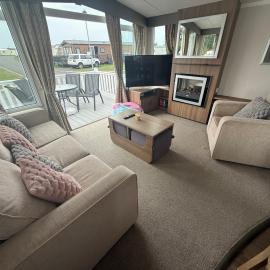 Affordable and Luxurious at Tattershall Lakes