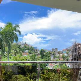 La Familia Apartamento Entero de 3 habitaciones con su baño en Samaná