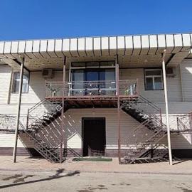 Sadaf Hostel, khách sạn ở Guliston