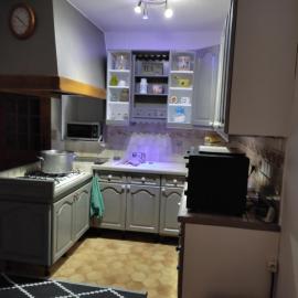 Hébergement dans une grande maison à la campagne，萊賽的飯店