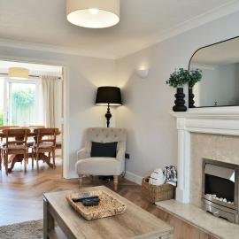 15mins walk to City Garden Patio Park 3 Cars