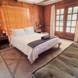 Room 1 - Downtown Joshua Tree Motel - Pet Friendly - Walk to Shops & Visitor Center, Minutes to Park Entrance, hotel Joshua Tree-ben