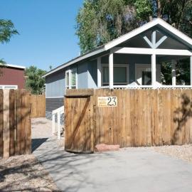 Pack Creek Cabin #23, hotel Moabban