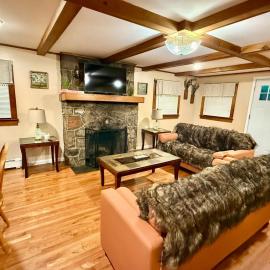 Country Comfort Cabin Delaware River Islands, хотел в Montague