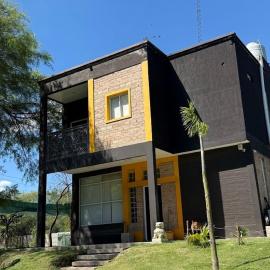 Finca en Santiago del Estero, hotel in La Banda