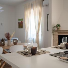 LUXURY - Casa dell'artista, hotel in Grottammare