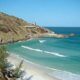 Casa Praia Grande Espaçosa, hotel u gradu Arajal do Kabo