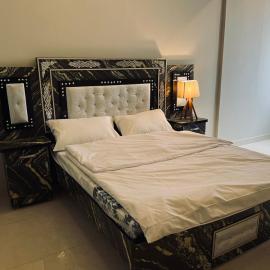 Prestige for you, Hotel in Karatschi