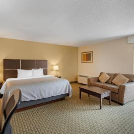 Quality Inn & Suites, hotel em Brampton