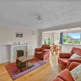 Finest Retreats - Lavender Waye