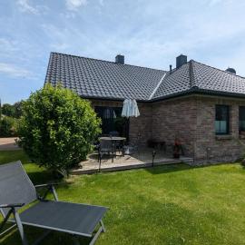 An de Bäk - Dat Dardel Hus